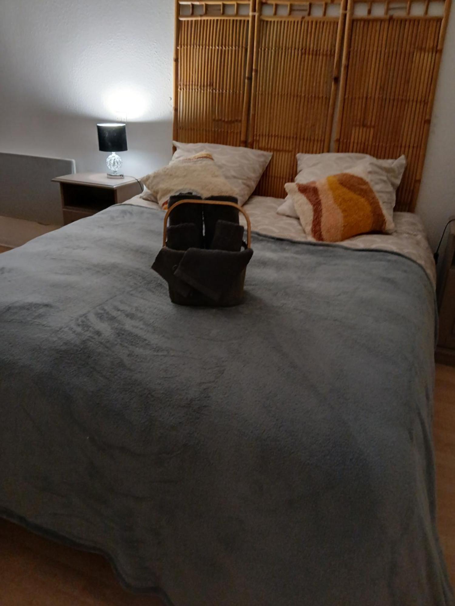 Domaine Des Ifs Bed & Breakfast Le Pin  Bagian luar foto