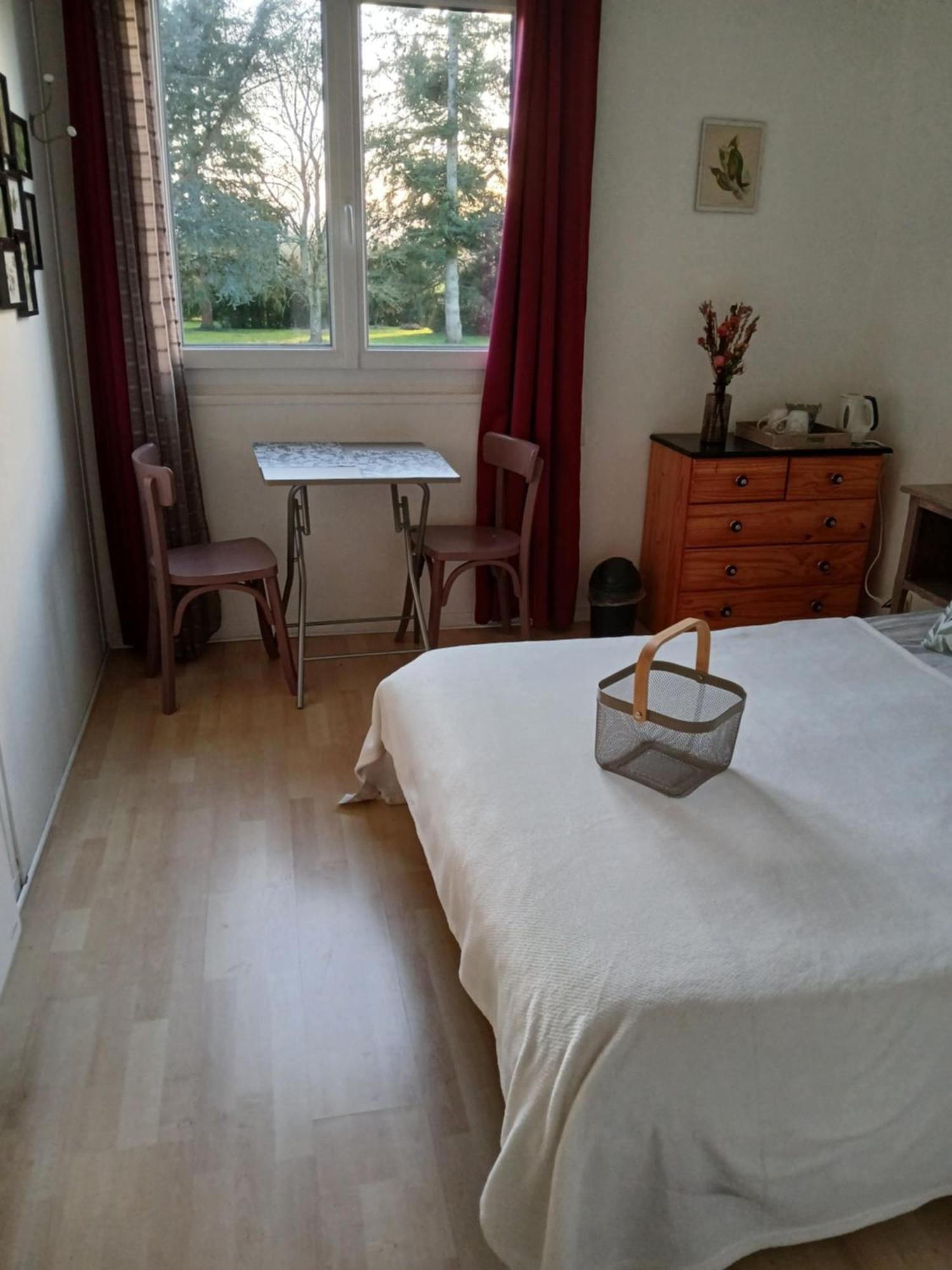 Domaine Des Ifs Bed & Breakfast Le Pin  Bagian luar foto